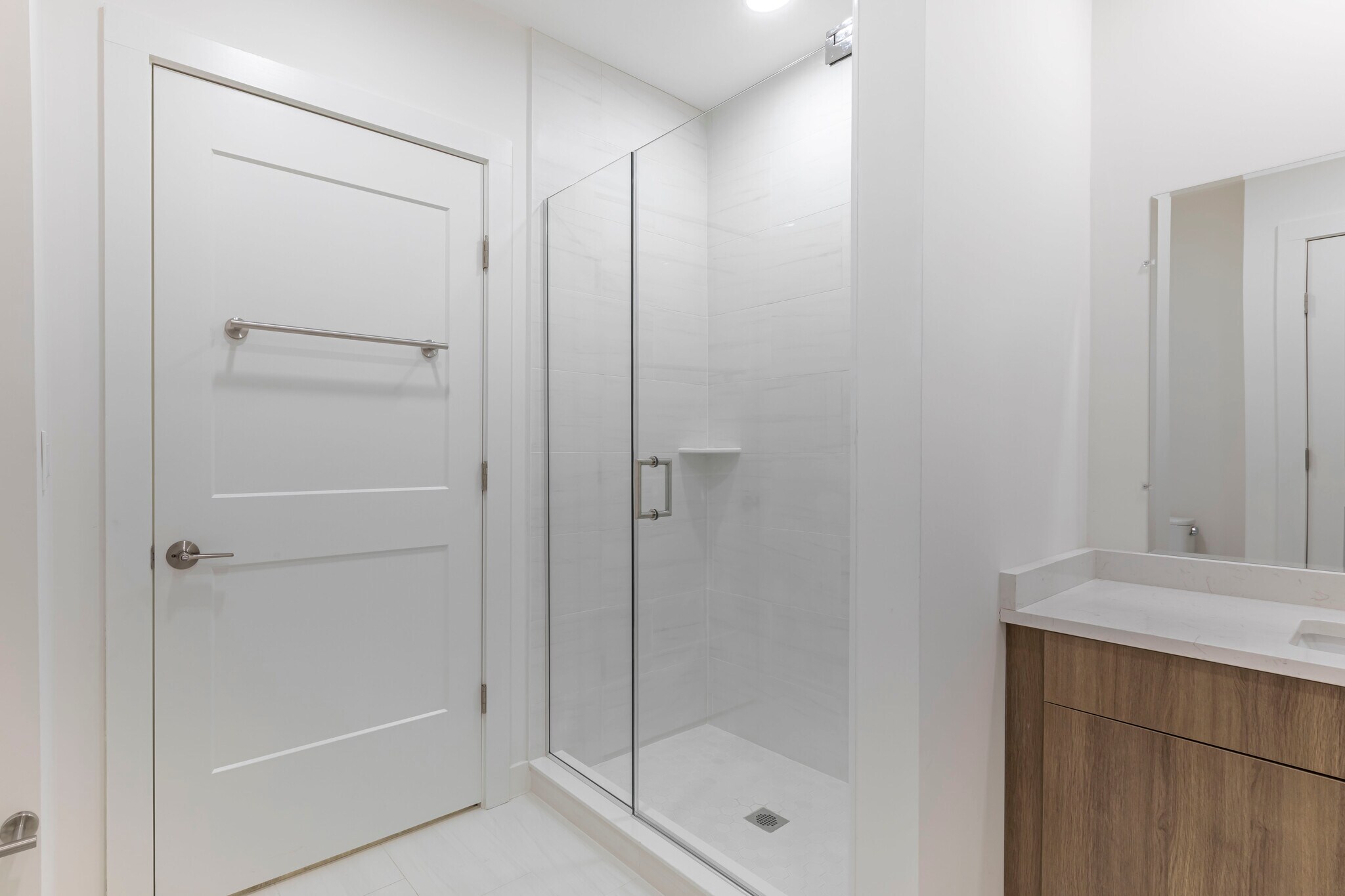 Building Photo - 319 Broadway