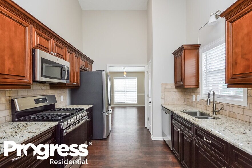 Building Photo - 3390 Wrenwood Ct