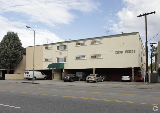 Primary Photo - Casa Verde