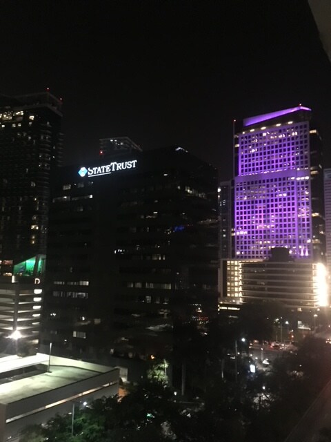 Building Photo - 950 Brickell Bay Dr