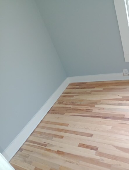 Building Photo - 383 Champlain St