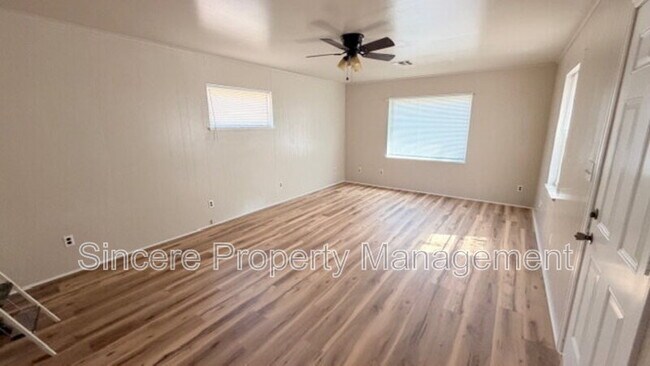 Building Photo - 2904 S Portland Ave