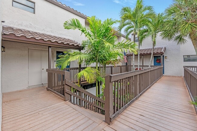 Building Photo - 149 NW 70th St