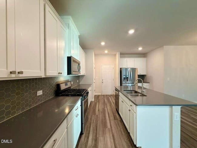 Building Photo - 1152 Chestnut Bluff Run