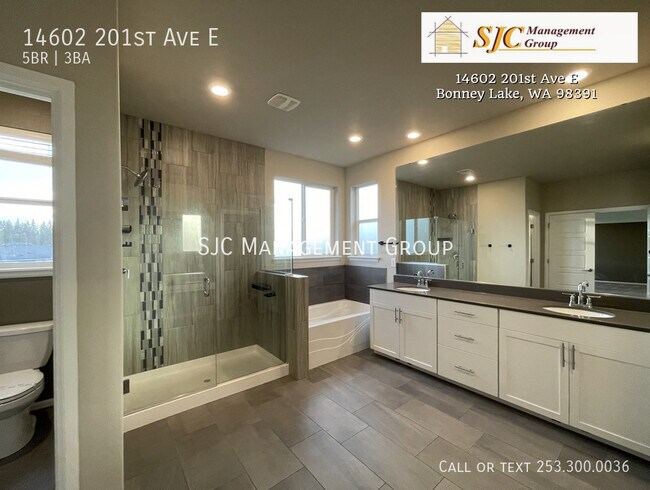 Building Photo - 14602 201st Ave E