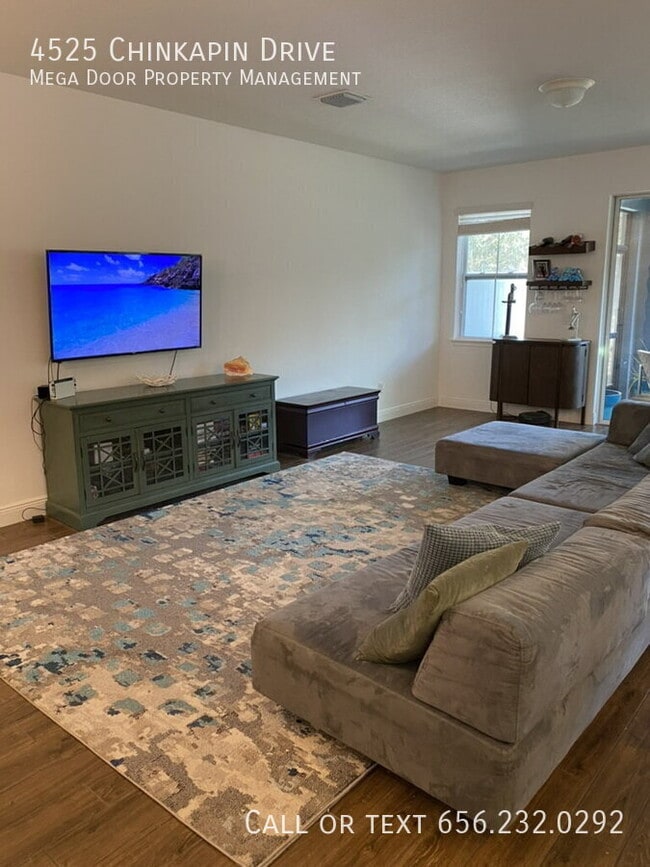 Building Photo - 4525 Chinkapin Dr