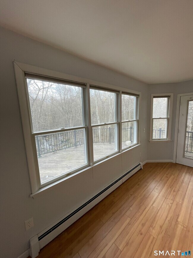 Building Photo - 34 Rossi Ave