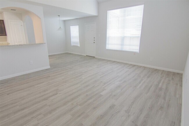 Building Photo - 5511 Tobins Gully Dr