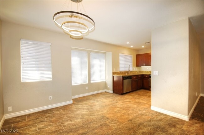 Building Photo - 1512 Faldo St