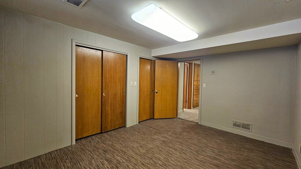 Building Photo - 728 W 800 S