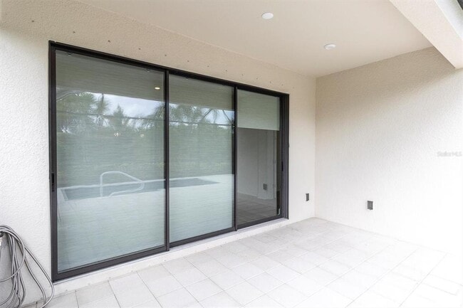 Building Photo - 3282 Francoa Dr