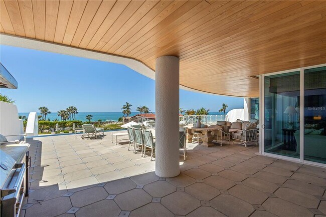 Building Photo - 2251 Gulf of Mexico Dr