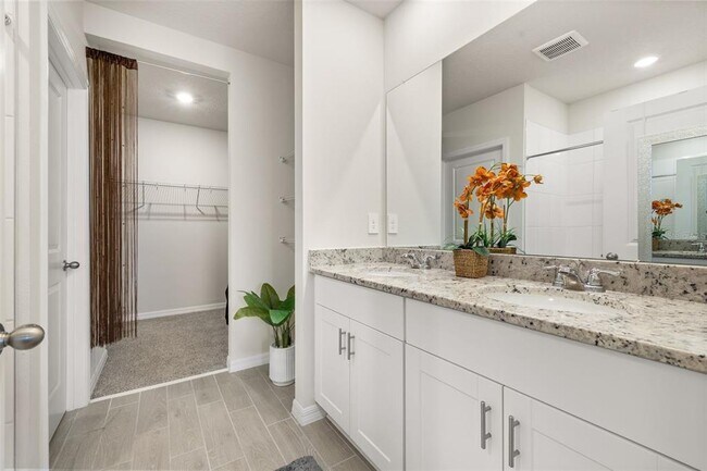 Building Photo - 2316 E Newsome Rd