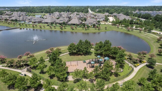 Building Photo - 24815 Pavonia Lake Ln