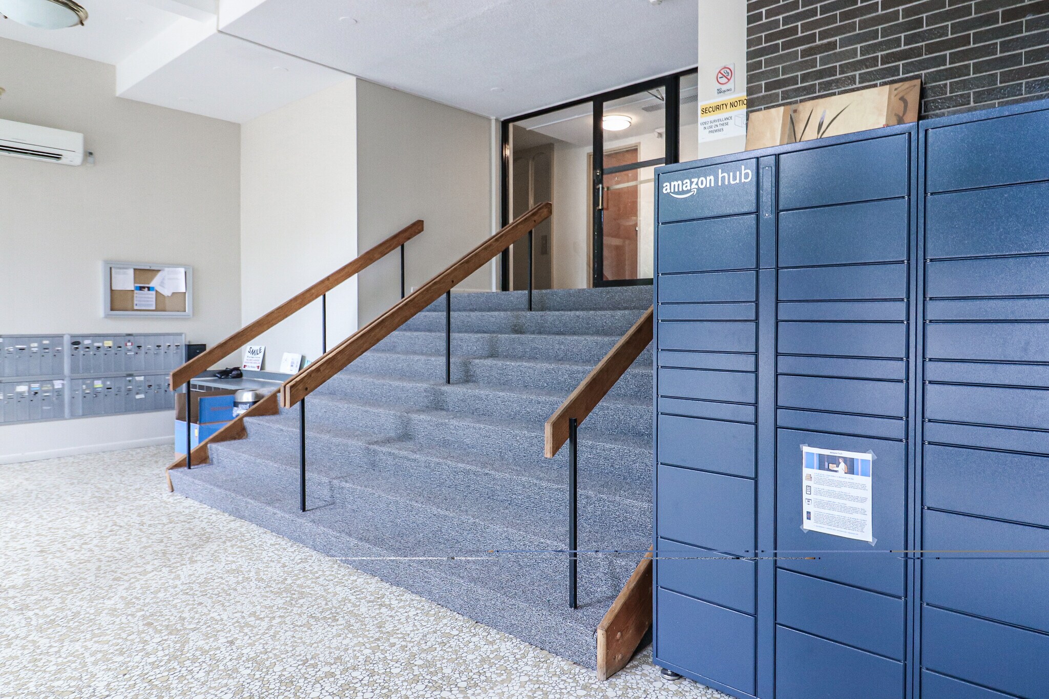 Building Photo - 40 Owen St