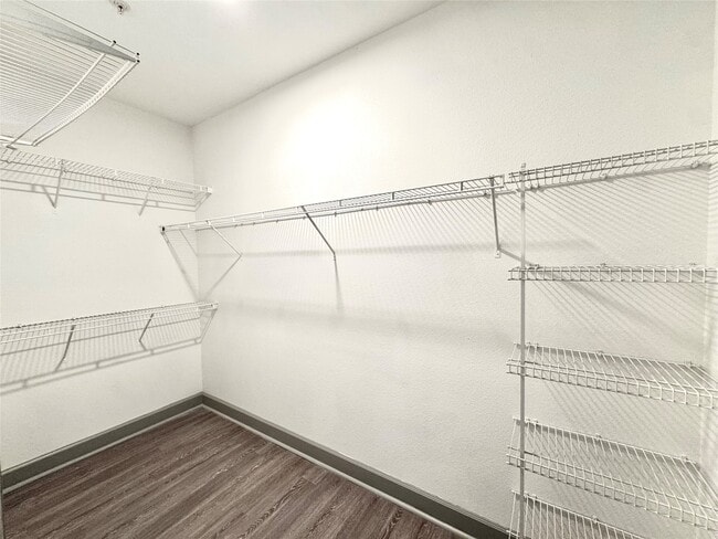 Building Photo - 3333 Weslayan St