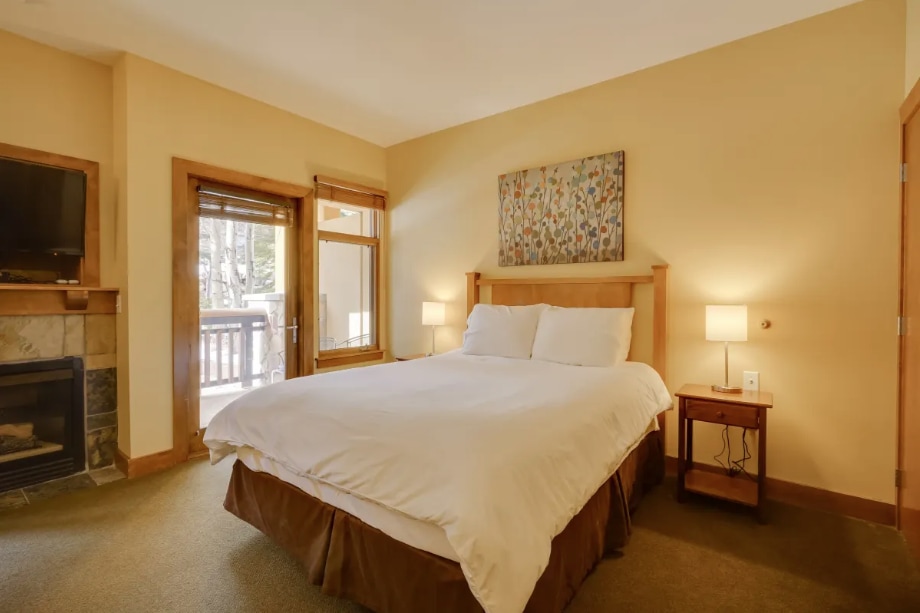 Building Photo - 3720 Sundial Ct