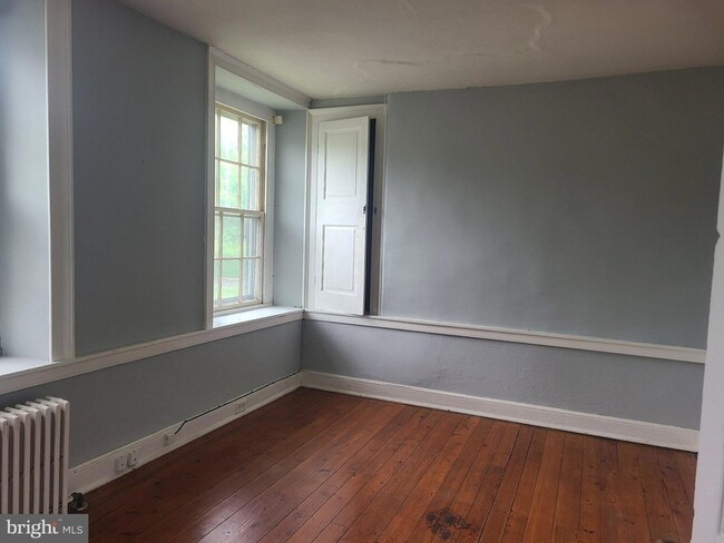 Building Photo - 1139 Phoenixville Pike