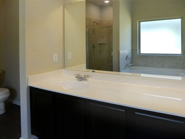 Building Photo - 10807 Fox Trot Way
