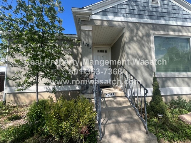 Building Photo - Look at This Beautiful 2 Bedroom 1 Bathroom Split Single Family home is Sugarhouse!!