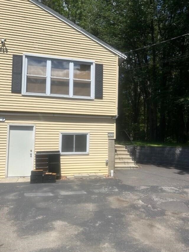 Building Photo - 242 Leda Ave