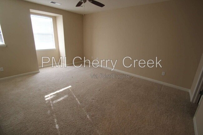Building Photo - 6385 S Xanadu Way