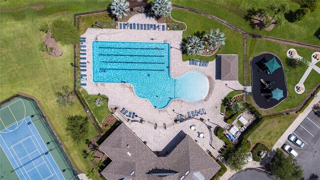 Building Photo - 6269 Great Bear Dr