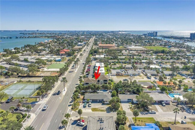 Building Photo - 8702 Blind Pass Rd