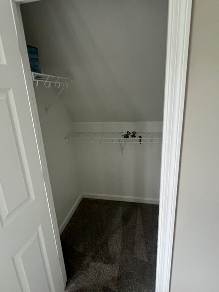 Building Photo - 10 Appaloosa Dr