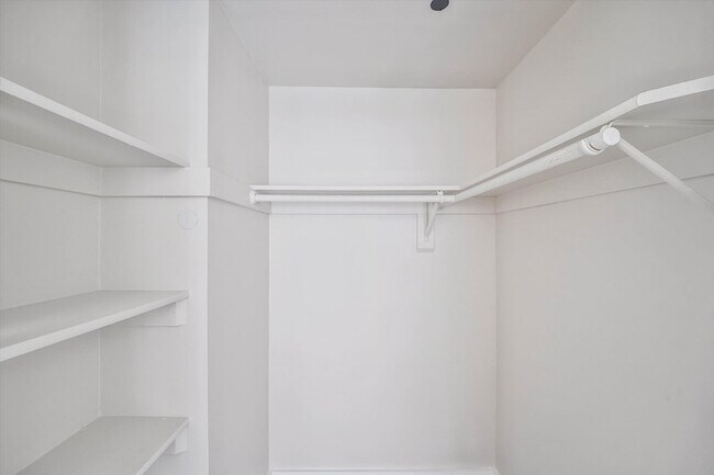 Building Photo - 1111 30th St NW