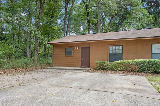 Building Photo - 2 br, 1 bath Duplex - 4789 Leah Court 4789