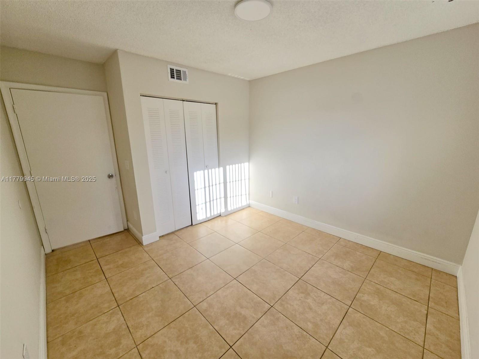 Building Photo - 3690 N 56th Ave