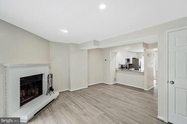 Building Photo - 1594 Poplar Grove Dr