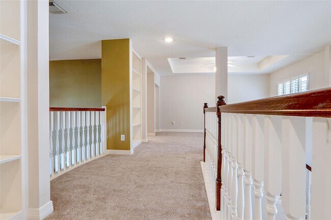 Building Photo - 5534 Chesapeake Pl