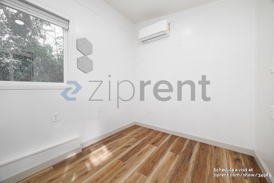 Building Photo - 4564 39th St