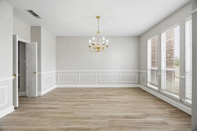 Building Photo - 1904 Meera Ln