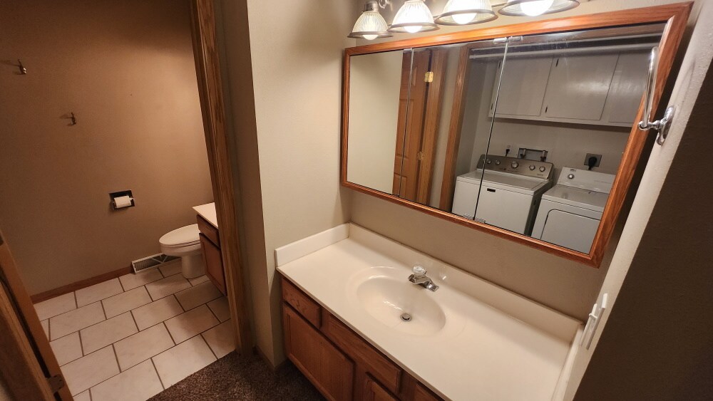 Building Photo - 2344 WI-16