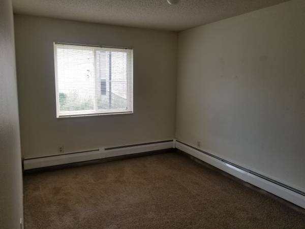 Building Photo - Wadena Square Apartments