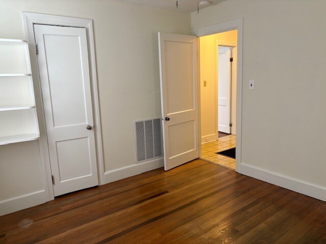 Building Photo - 1014 Ousleydale Rd