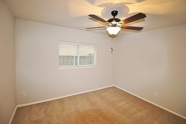 Building Photo - 217 Silver Spur Dr