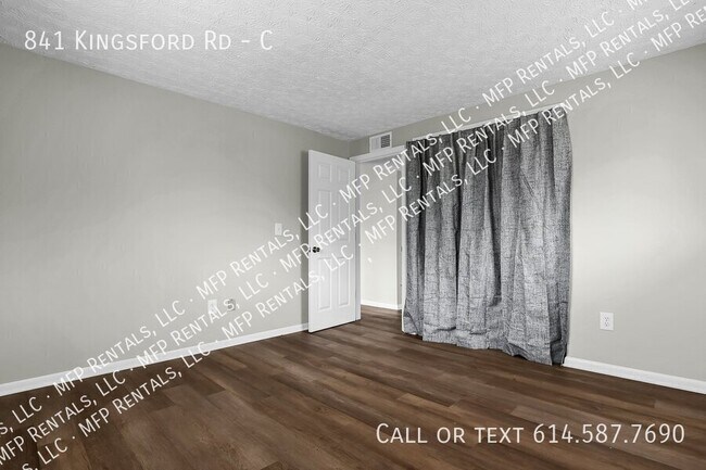 Building Photo - 841 Kingsford Rd