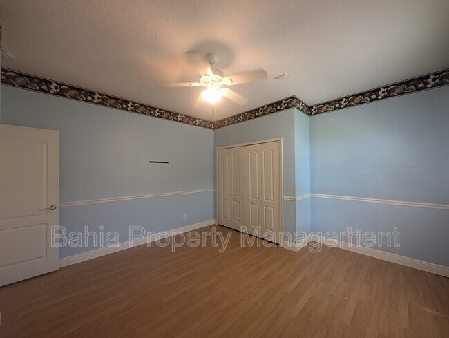 Building Photo - 10411 Riverburn Dr