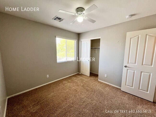 Building Photo - 44779 W Paitilla Ln