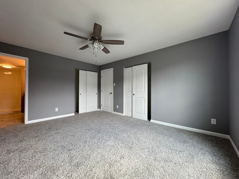 Master Bedroom and Bathroom - 10341 Forest Brook Ln