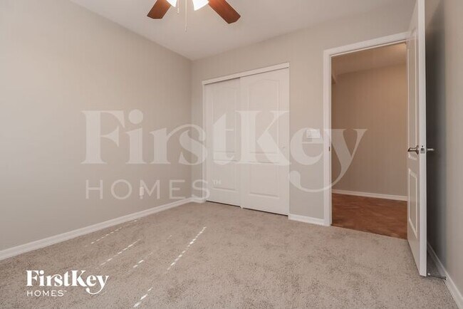 Building Photo - 25587 W Ripple Rd