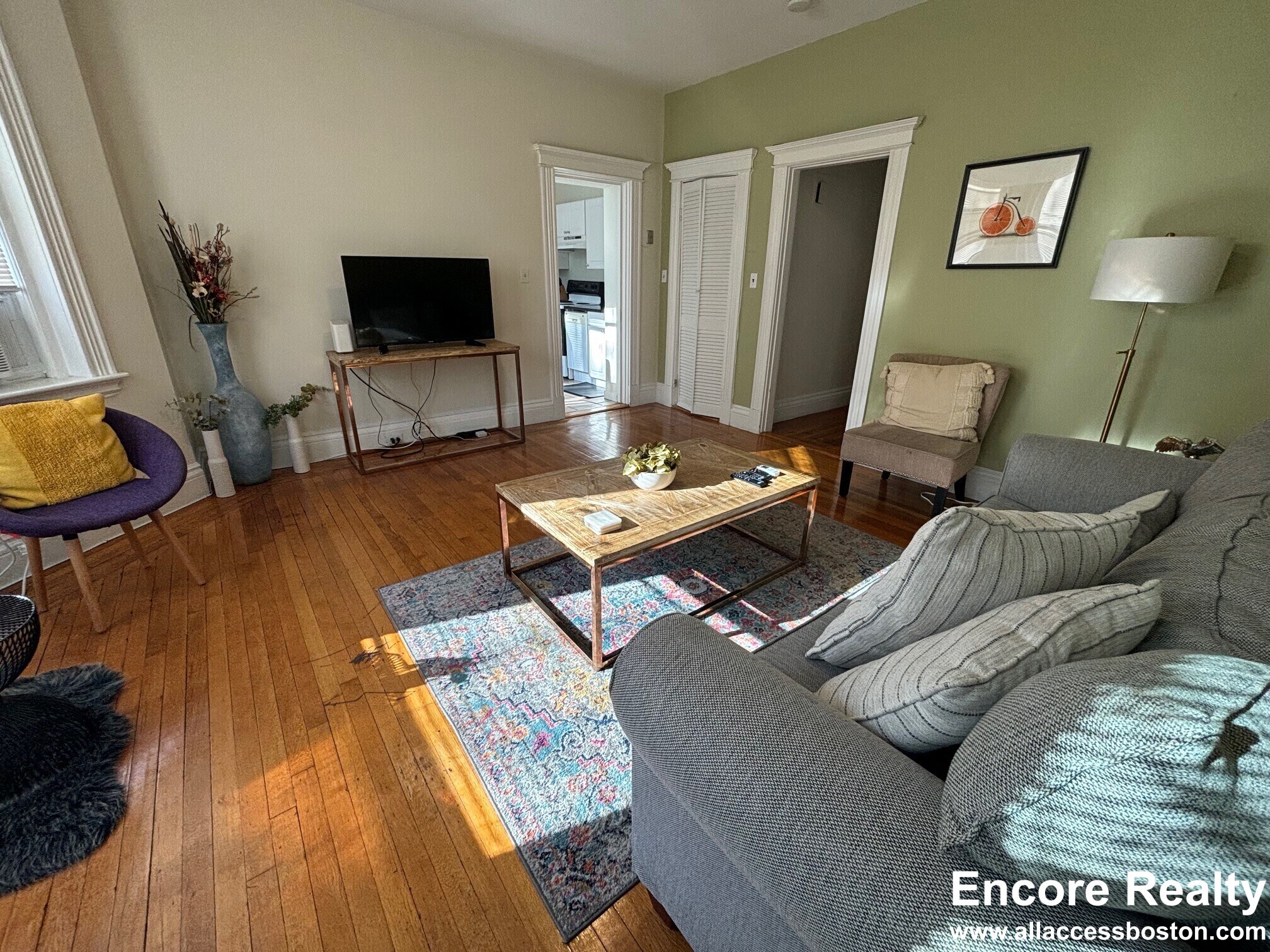 Building Photo - 22 Euston St