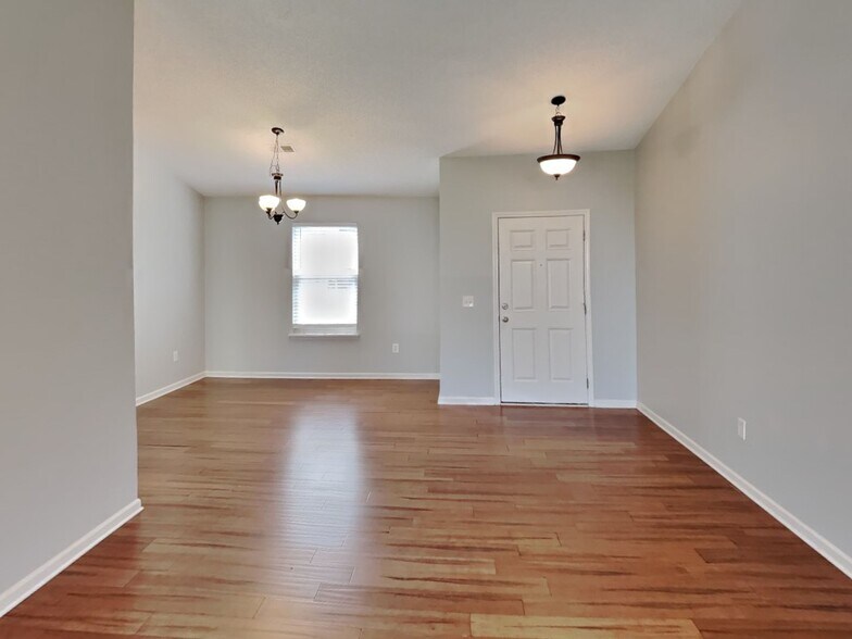 Building Photo - 3320 Arbor Pointe Dr