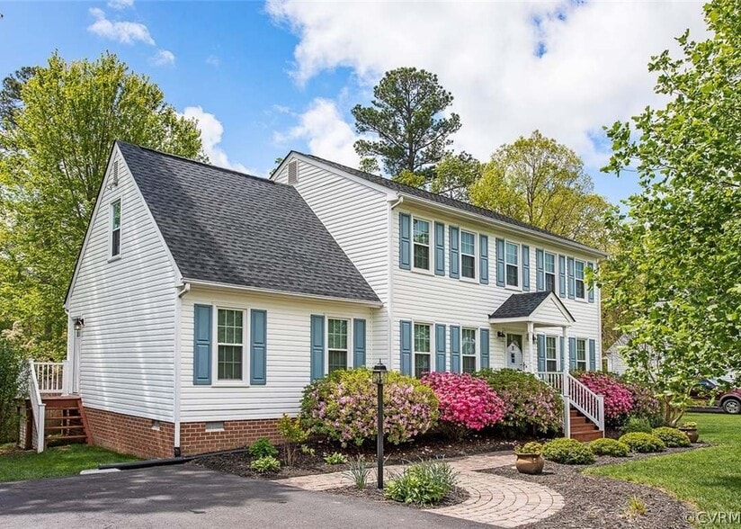 Front View - 8025 Secretariat Dr