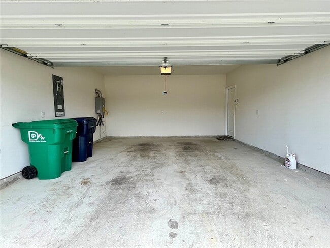 Building Photo - 2304 Lattimore St