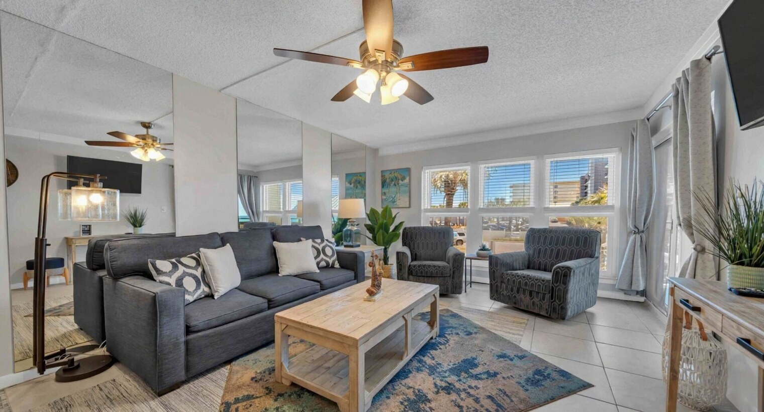 Building Photo - 770 Sundial Ct